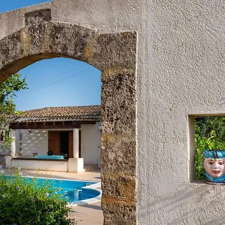 Villa Amurusanza - Dependance Con Piscina *