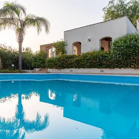 Villa Amurusanza - Dependance Con Piscina Villa *